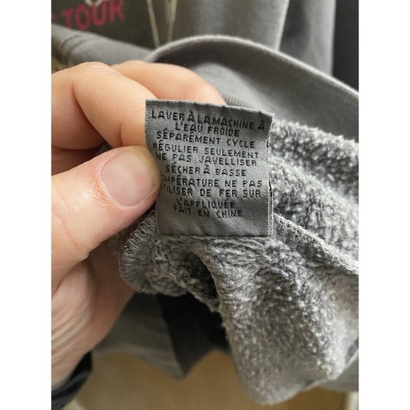 Shawn Mendes Hoodie Medium Gray Pullover Tour 2019 Rose Concert Sweatshirt - Picture 8 of 15